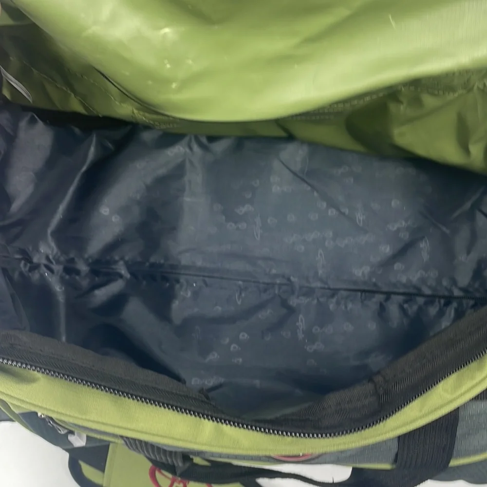 Calpak Champ 21” Carry-On Rolling